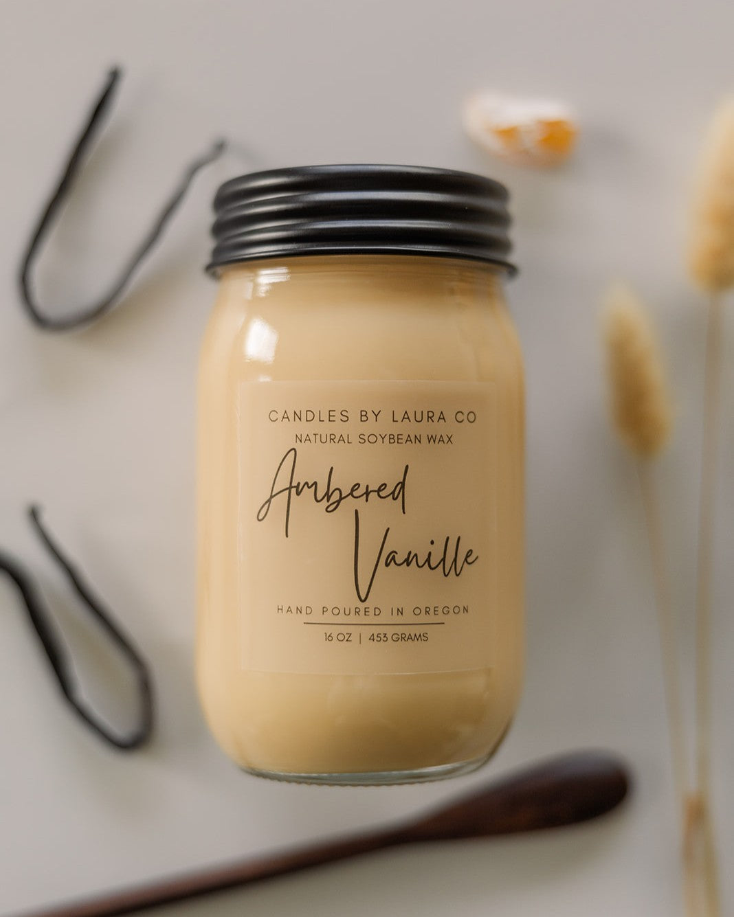 Ambered Vanille Soy Jar Candle